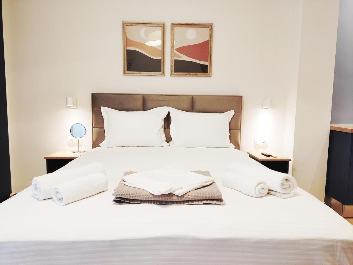 Acropolis Oasis By Yha Apartment เอเธนส์ ภายนอก รูปภาพ