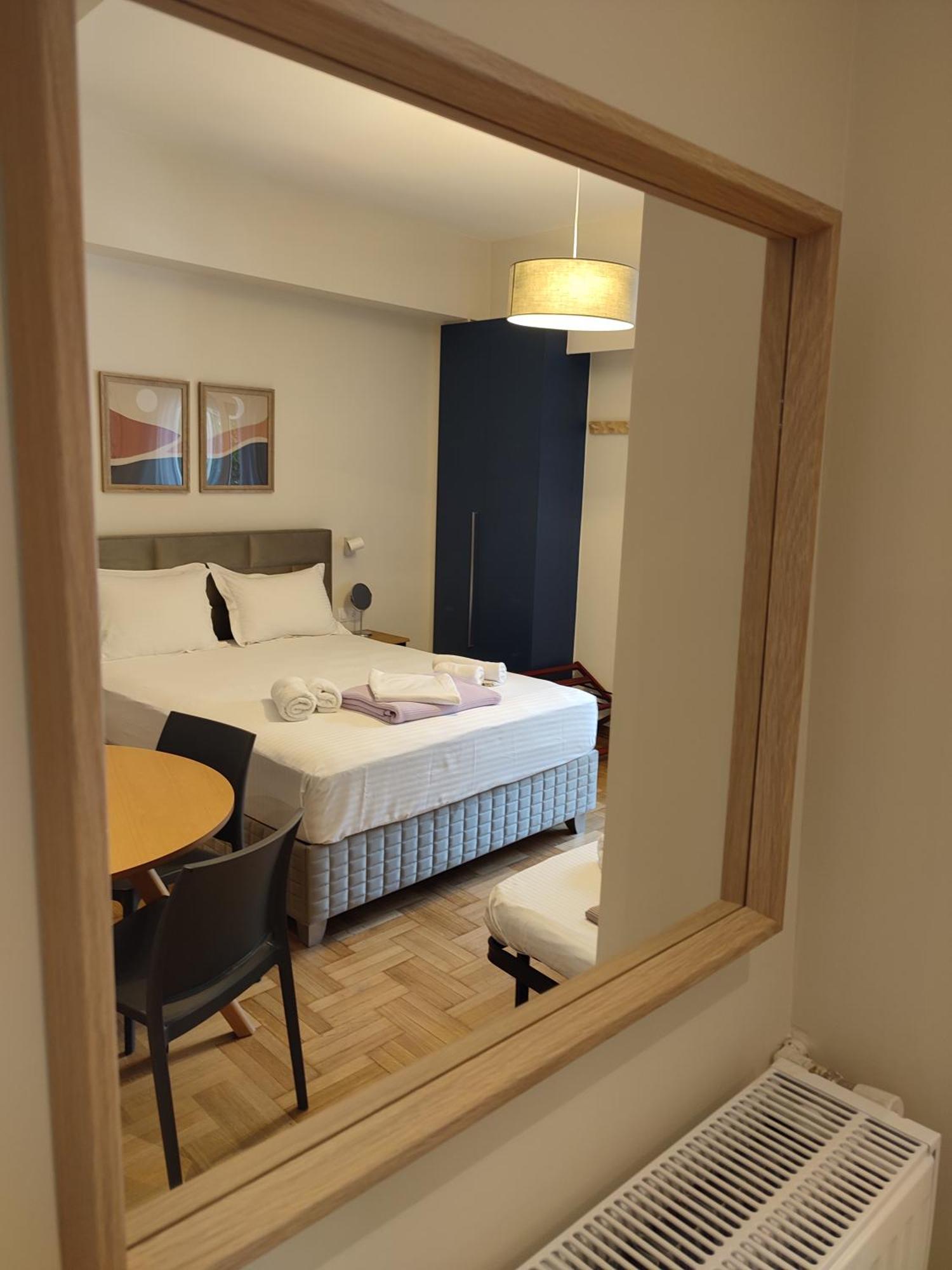 Acropolis Oasis By Yha Apartment เอเธนส์ ภายนอก รูปภาพ